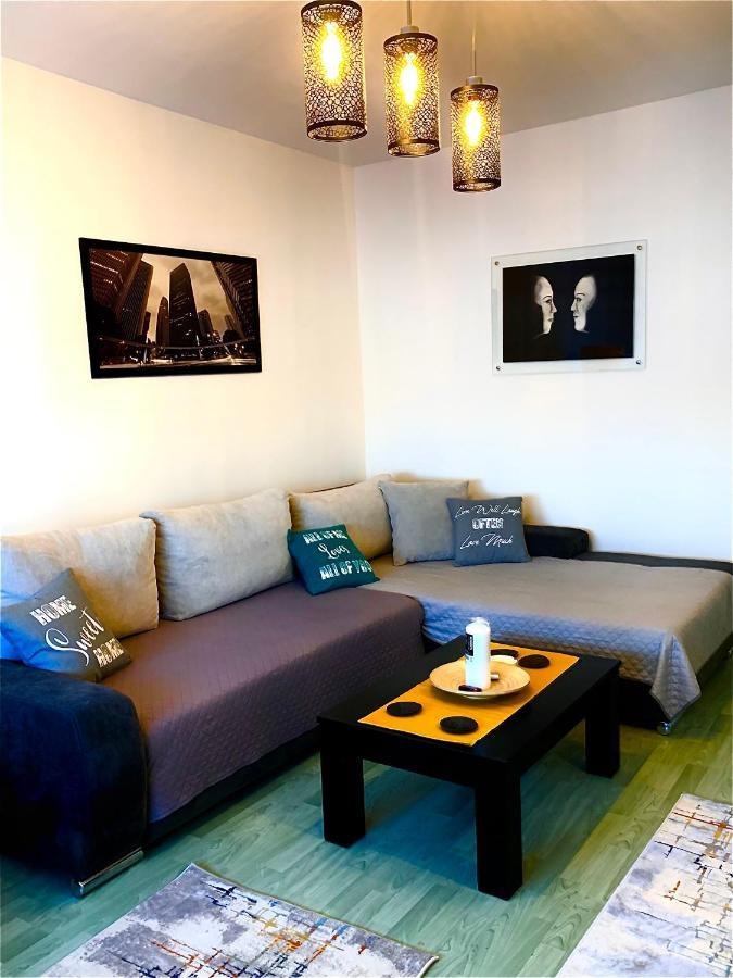 Apartman Danube Novi Sad Eksteriør billede