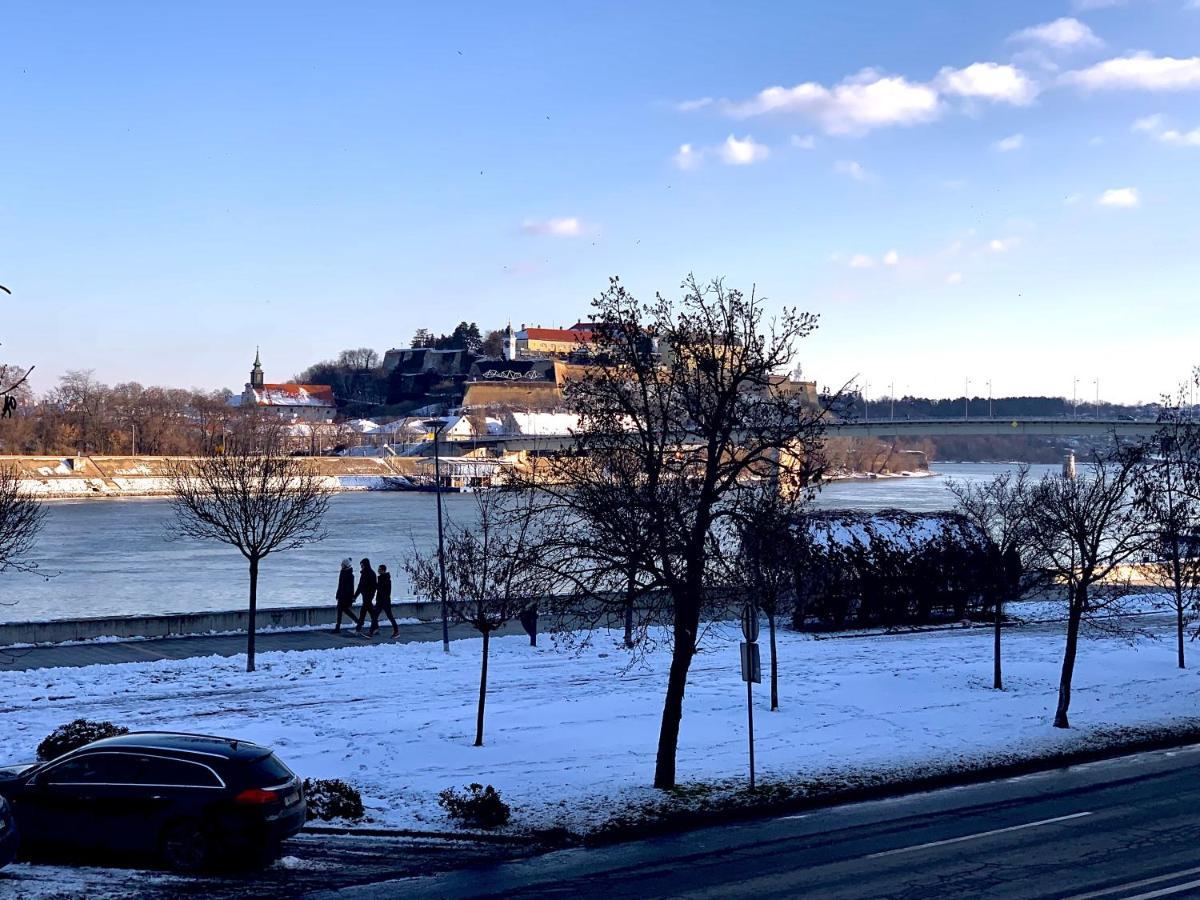 Apartman Danube Novi Sad Eksteriør billede